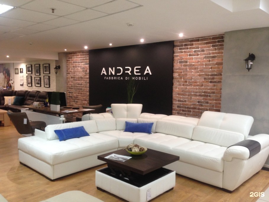 Мебельный магазин