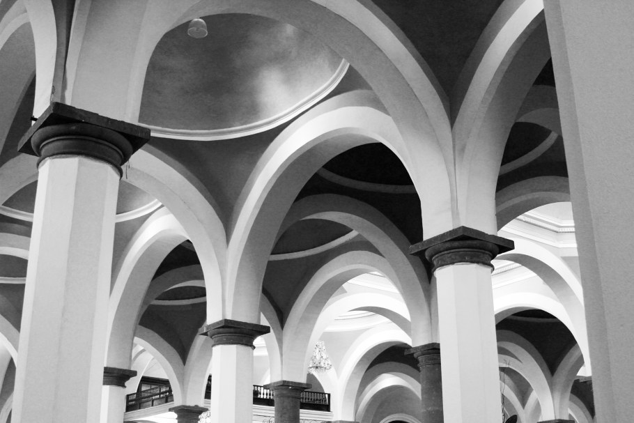 Сводчатые потолки романский стиль