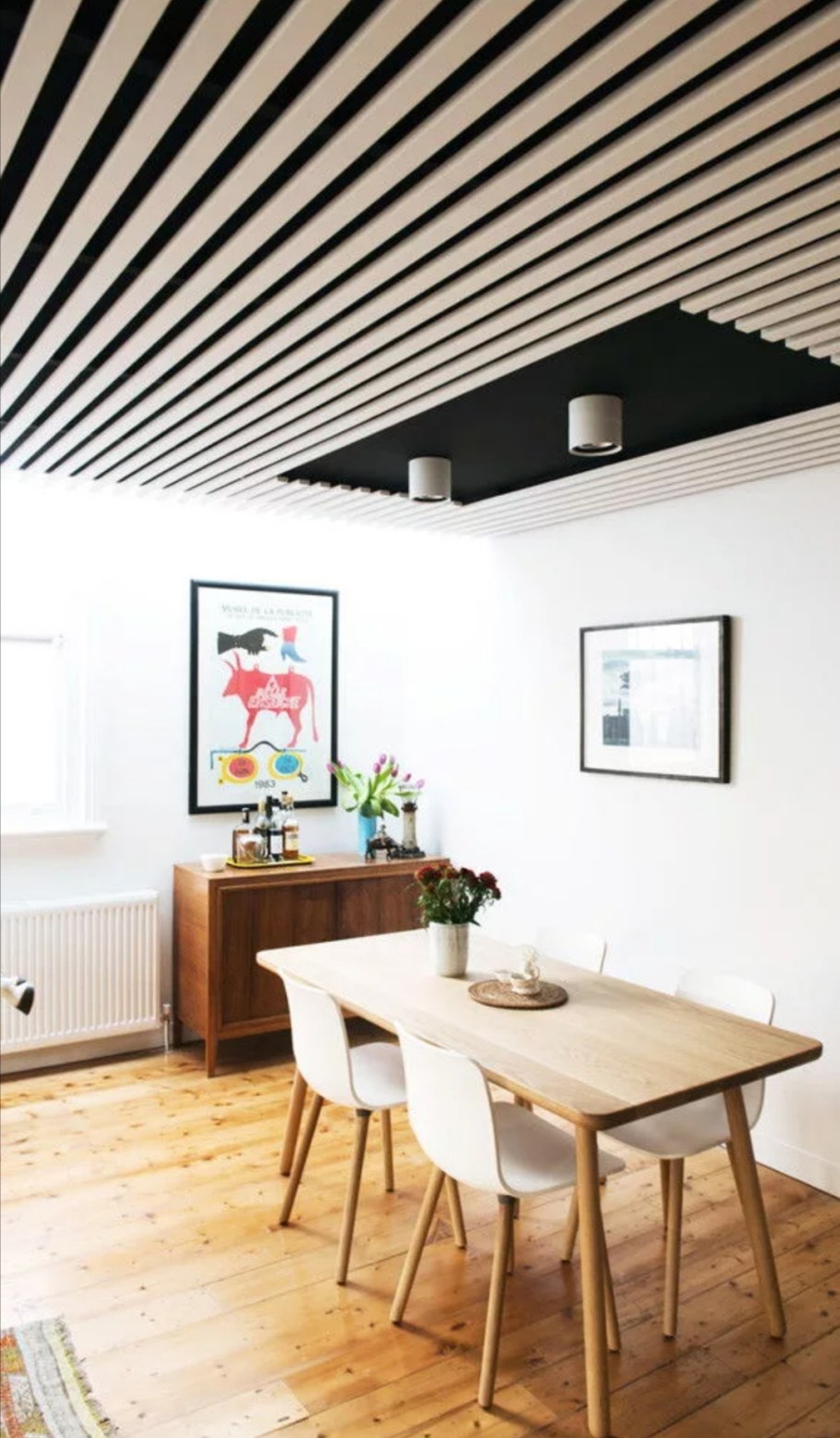 Деревянные планки в интерьере кухни