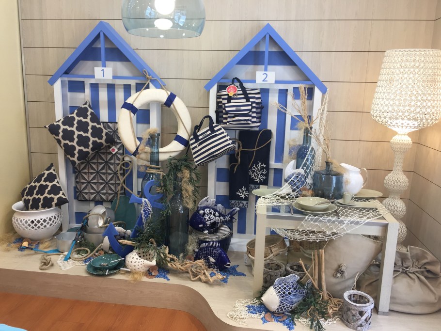 Спальня в пляжном стиле