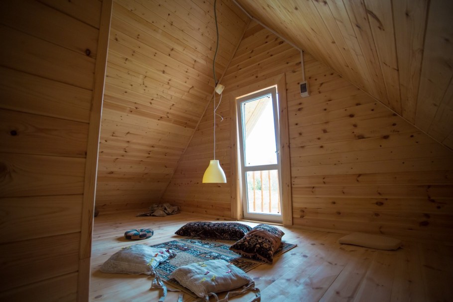 Отделка мансардного этажа