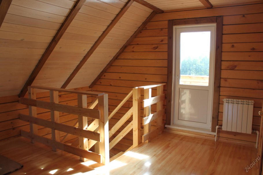 Мансарда белая вагонка