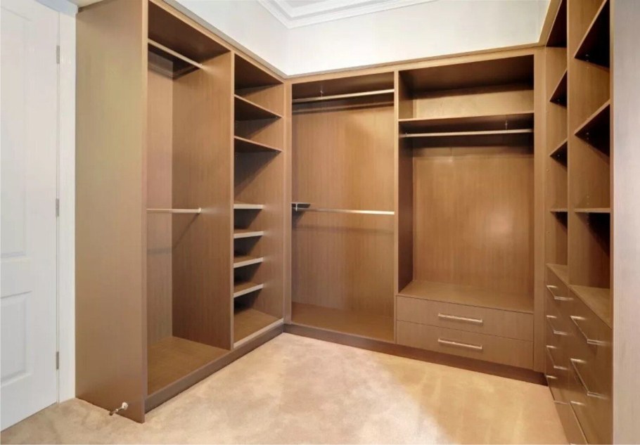 Гардеробная планировка 3м2