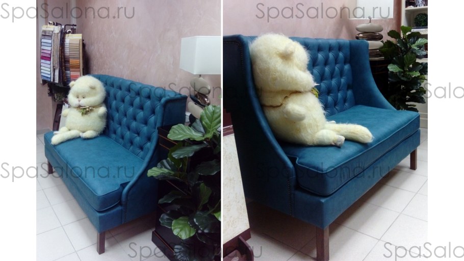 Маленький диванчик в салон