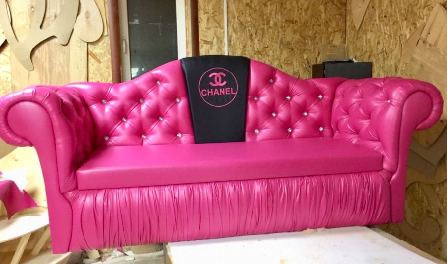 Диван для салона красоты