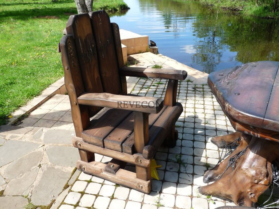 Деревянные изделия для дачи