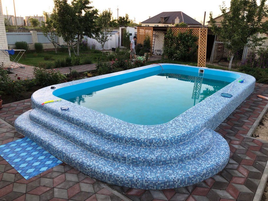 Чаша для бассейна из полипропилена