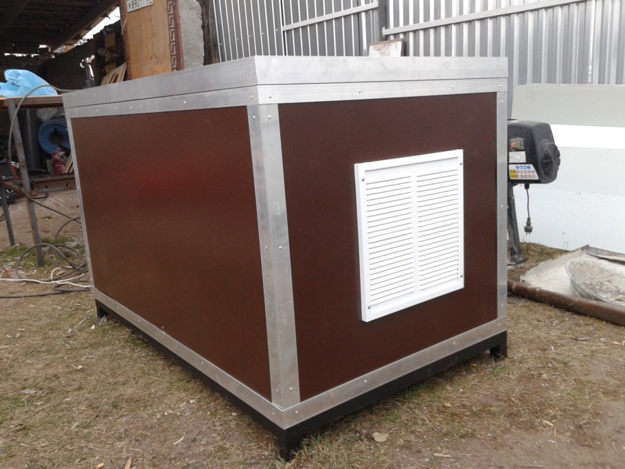 Миниконтейнер для бензогенератора