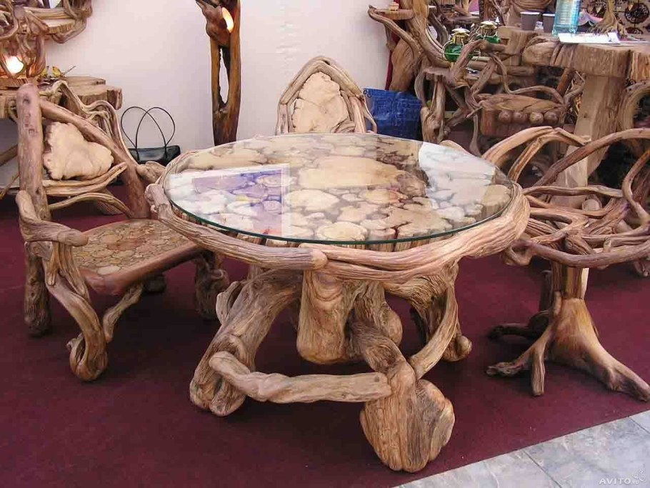 Журнальный столик из коряги