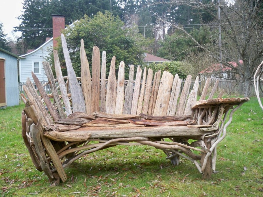 Красивые лавочки из дерева