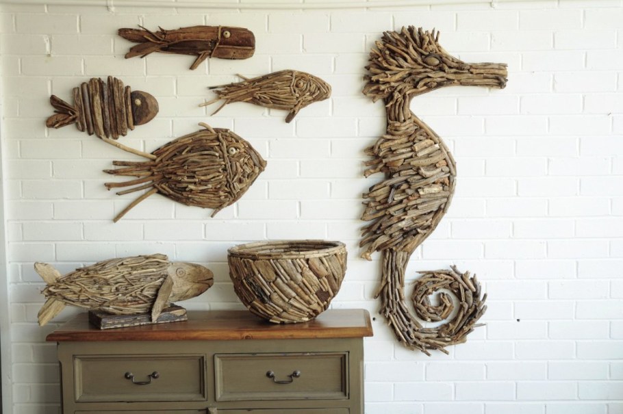 Необычные кровати из дерева