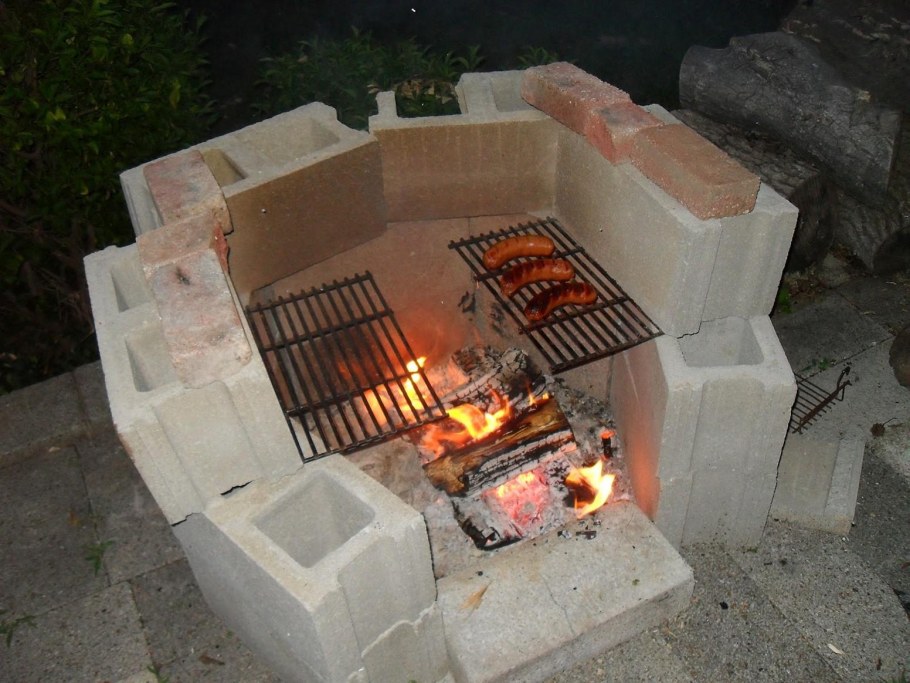 Жаровня из блоков