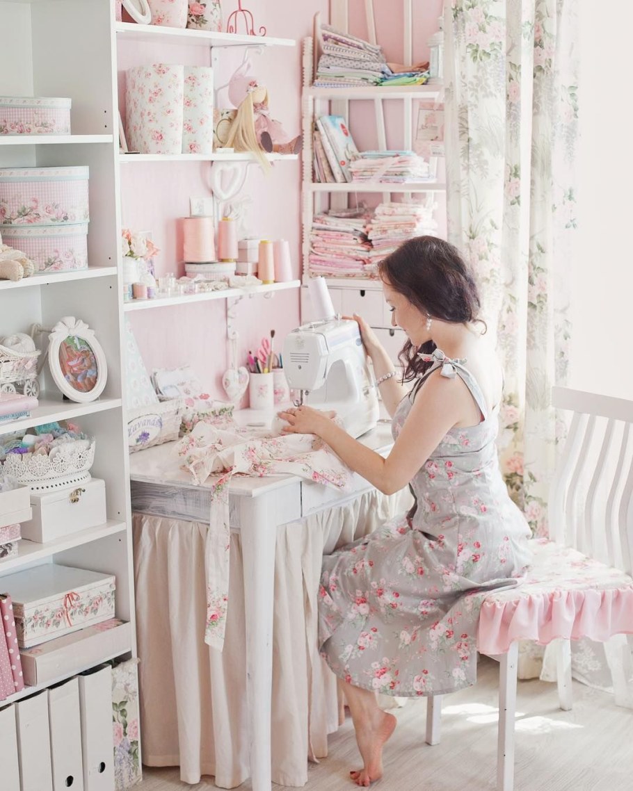 Комната для рукоделия в стиле Прованс