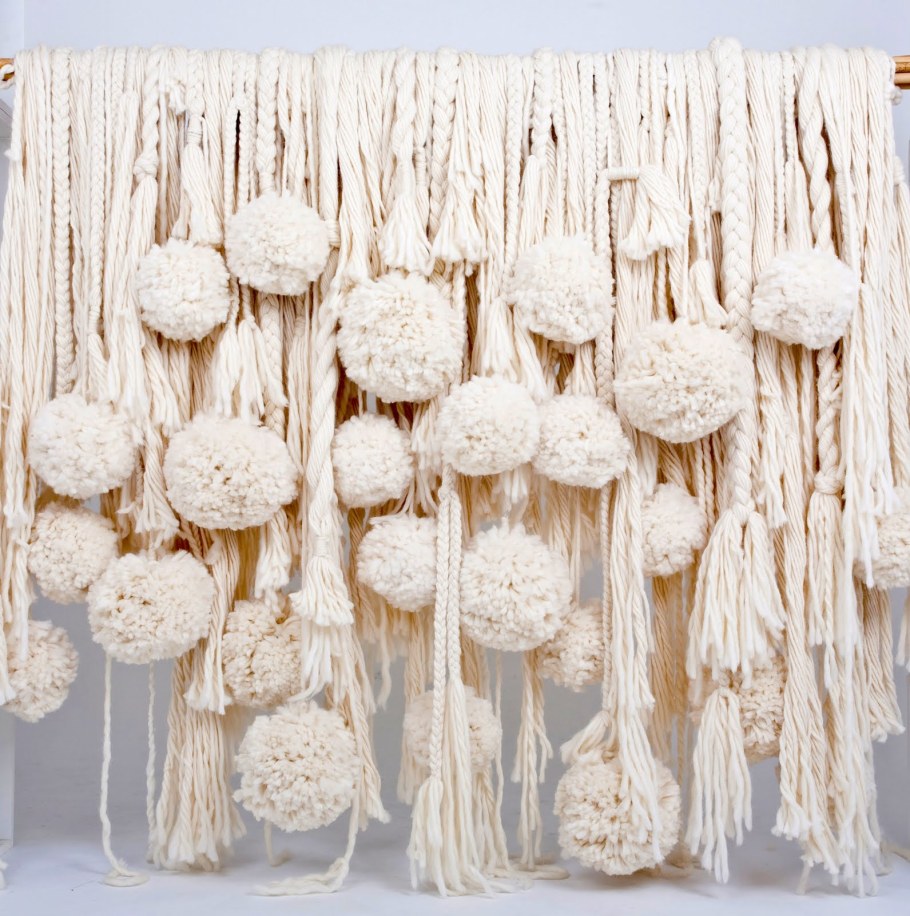 Букет из веток деревьев