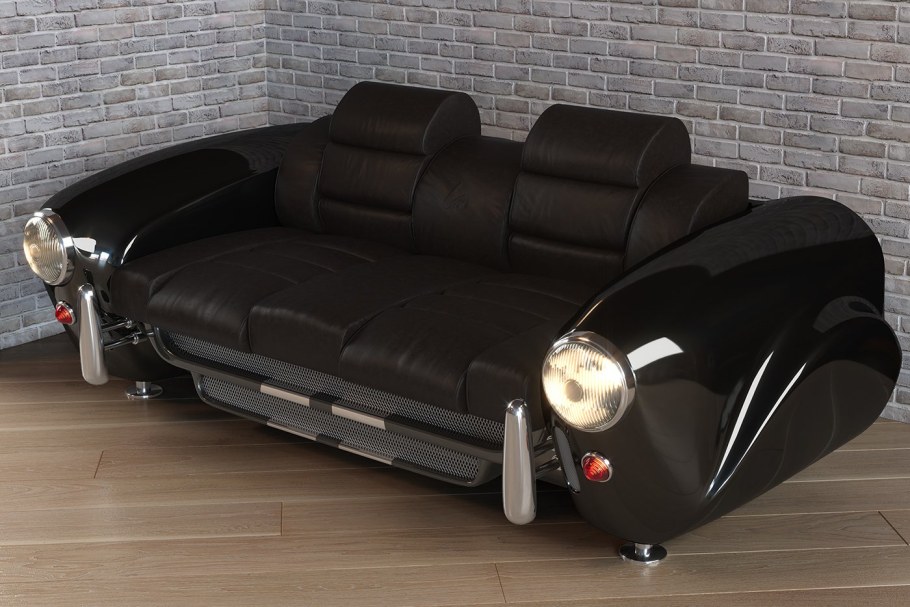 Диван из автомобильных сидений