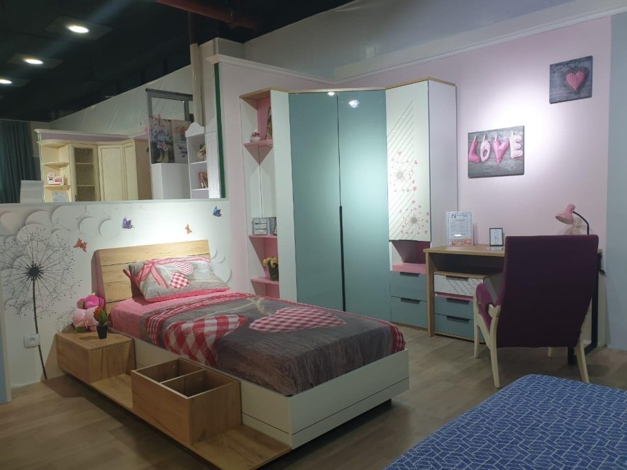 Молодежная Урбан любимый дом