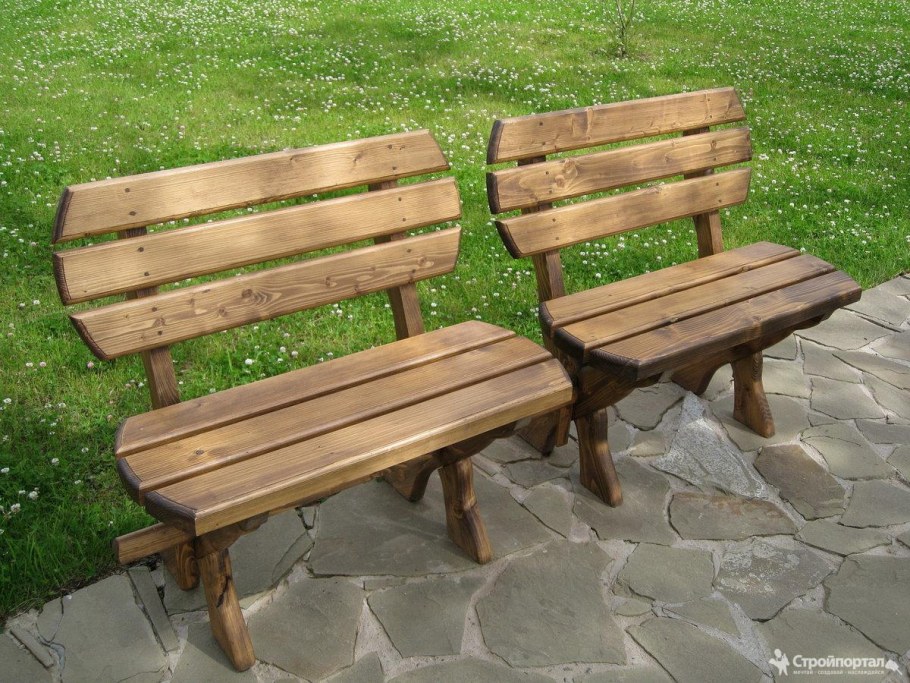 Лавочка деревянная