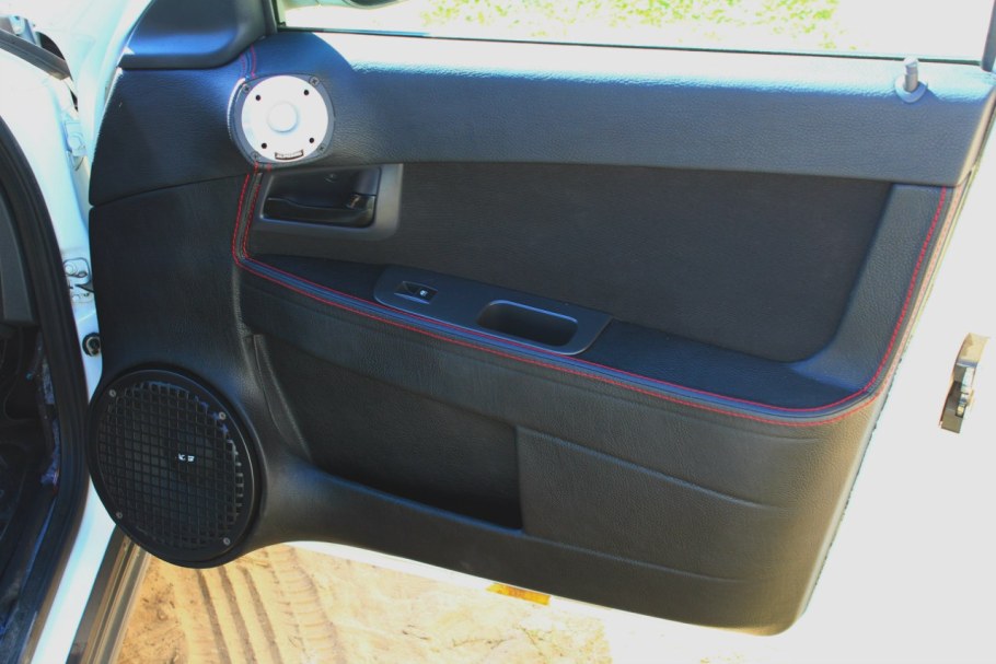 Подиумы для динамиков Приора 2 20