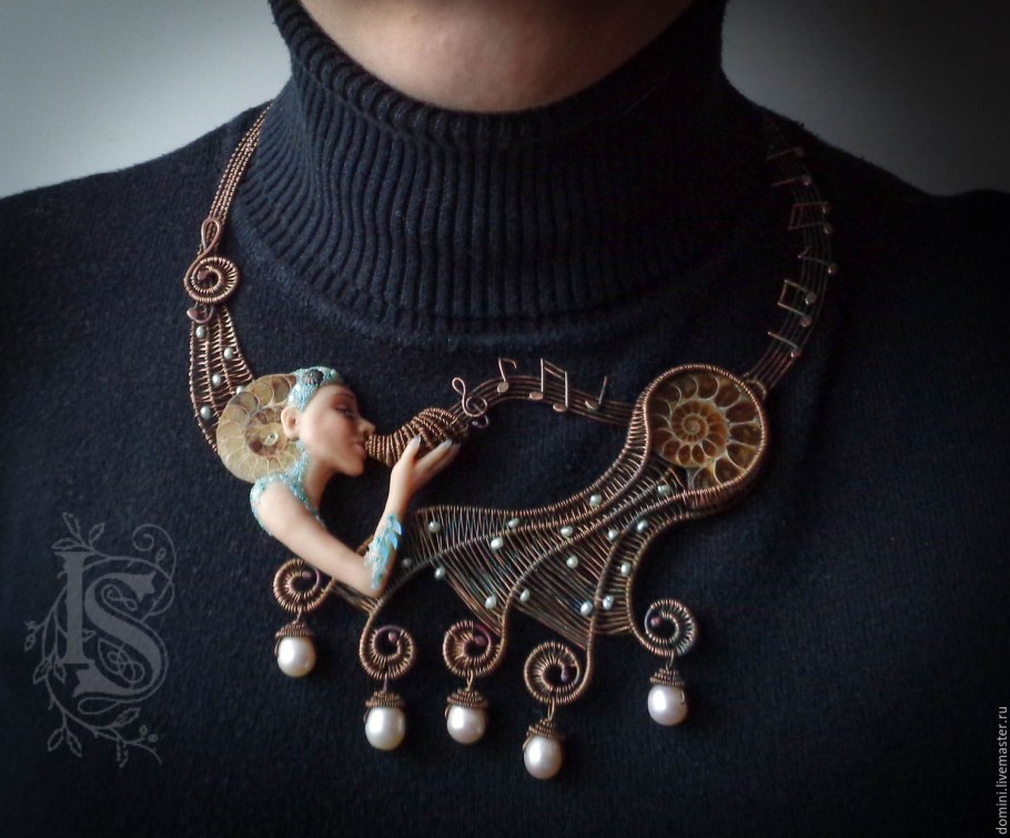 Украшения броши колье