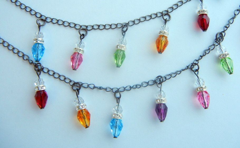 Колье со стеклярусом