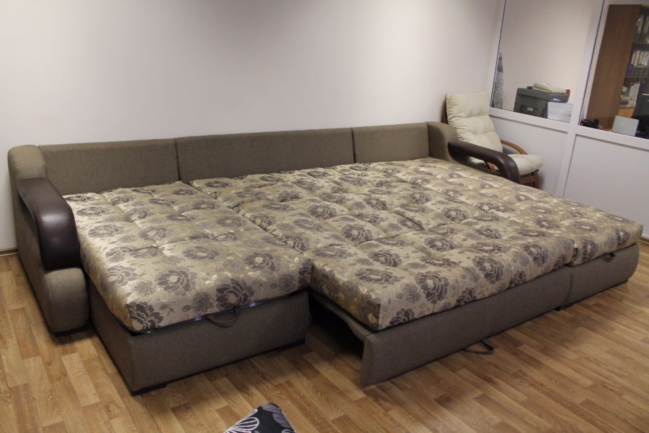 Диван Аделетта-Фиеста аккордеон