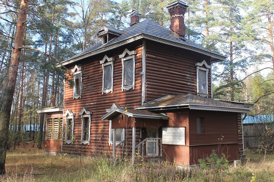 Резиденция губернатора в Комарово