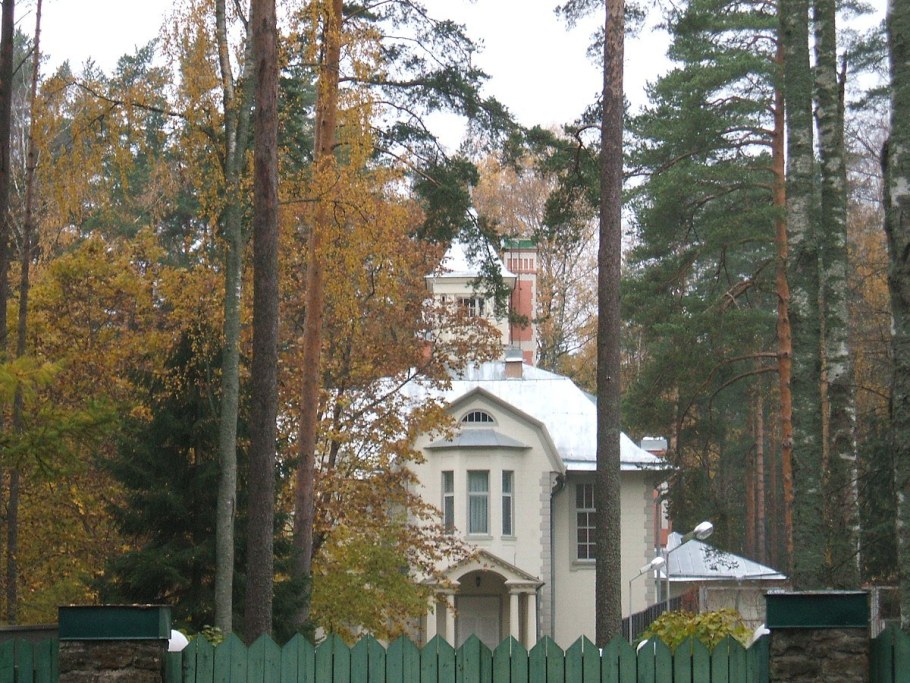 Работа в курортном районе