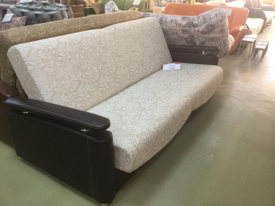 Мебельный магазин Онтарио в Пскове