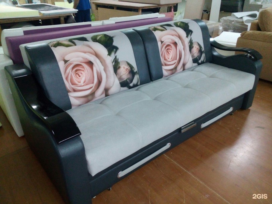 М-лик мебельный магазин