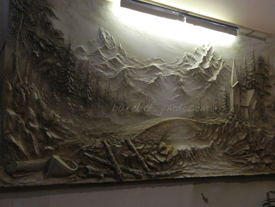 Александр Плющев картины барельефные