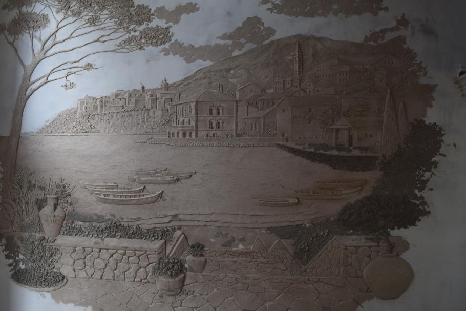 Картины из штукатурки серо белые тона мосты Италия