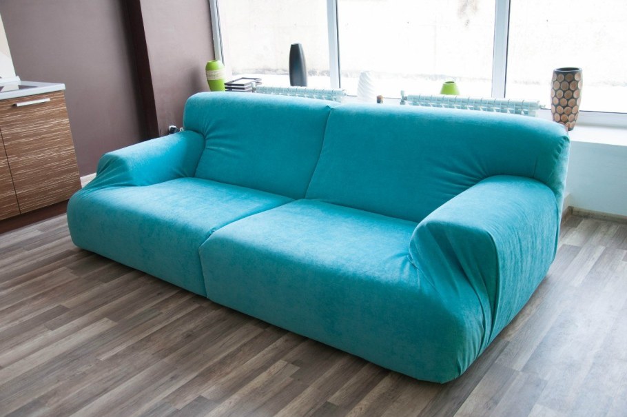Кожаный диван бирюзовый