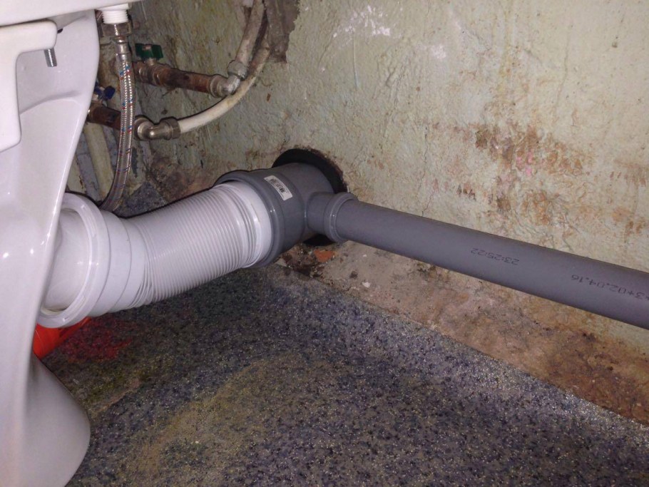 Подсоединить к чугунной канализации 110