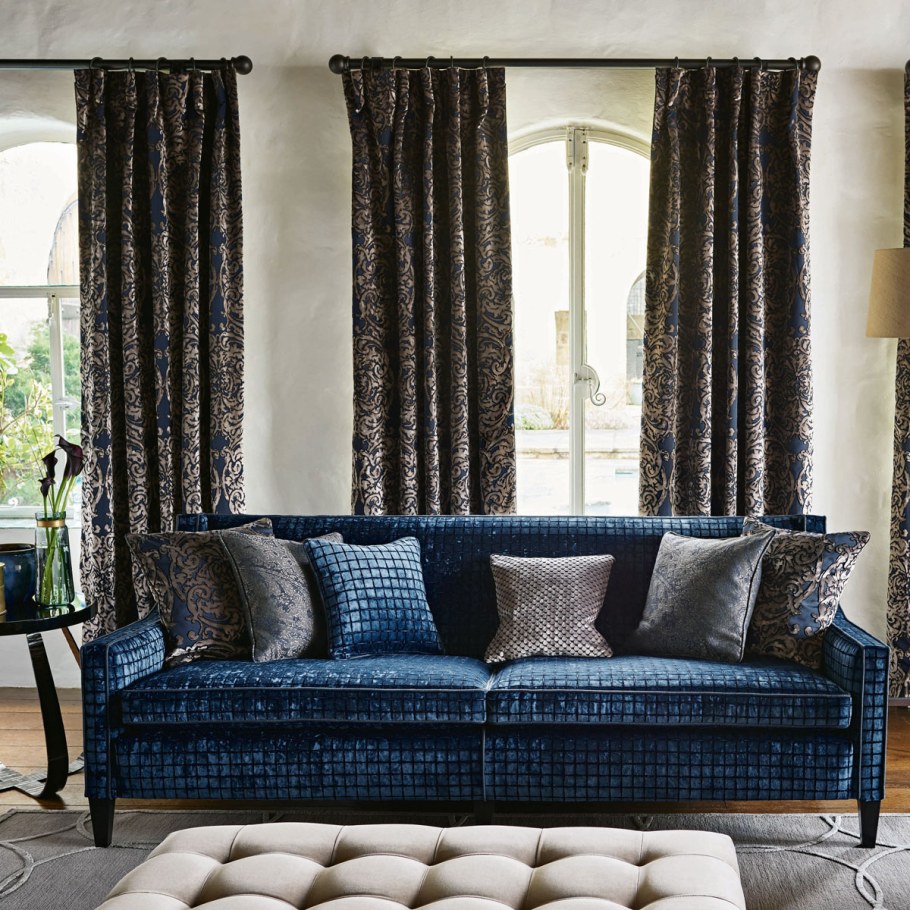 Интерьер в бежево голубых тонах