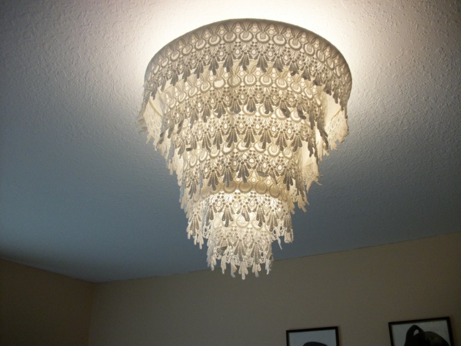 Чёрные плафоны люстры идеи переделки