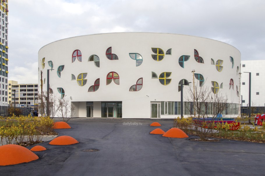 Необычный детский центр