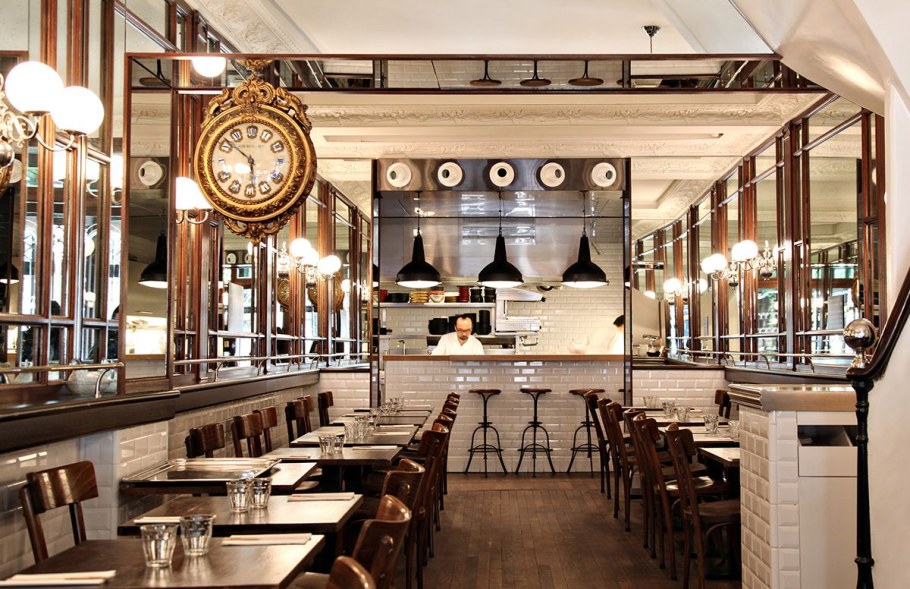 Французский ресторан интерьер