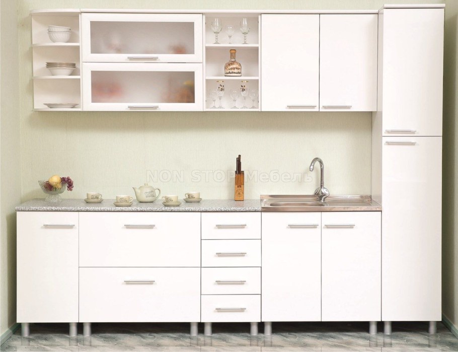 Кухонные гарнитуры прямые с пеналом
