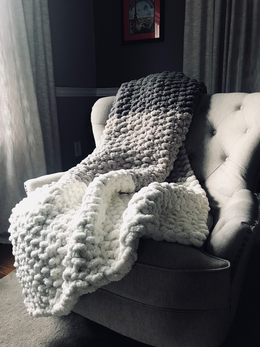 Вязаные пледы и покрывала