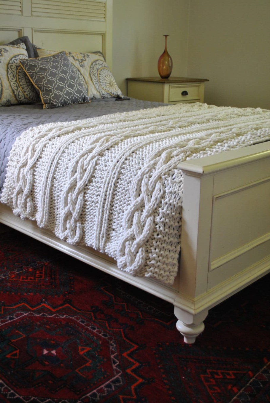 Плед крупной вязки