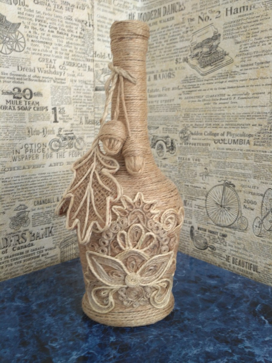 Бутылки из джута