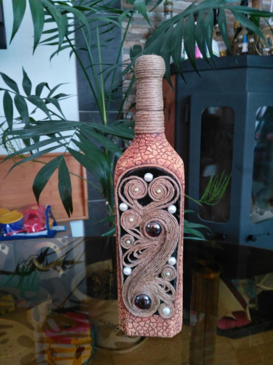 Декоративные бутылки из джута