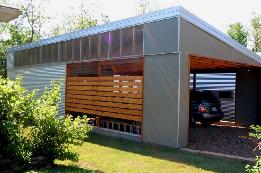 Гараж с навесом для машины