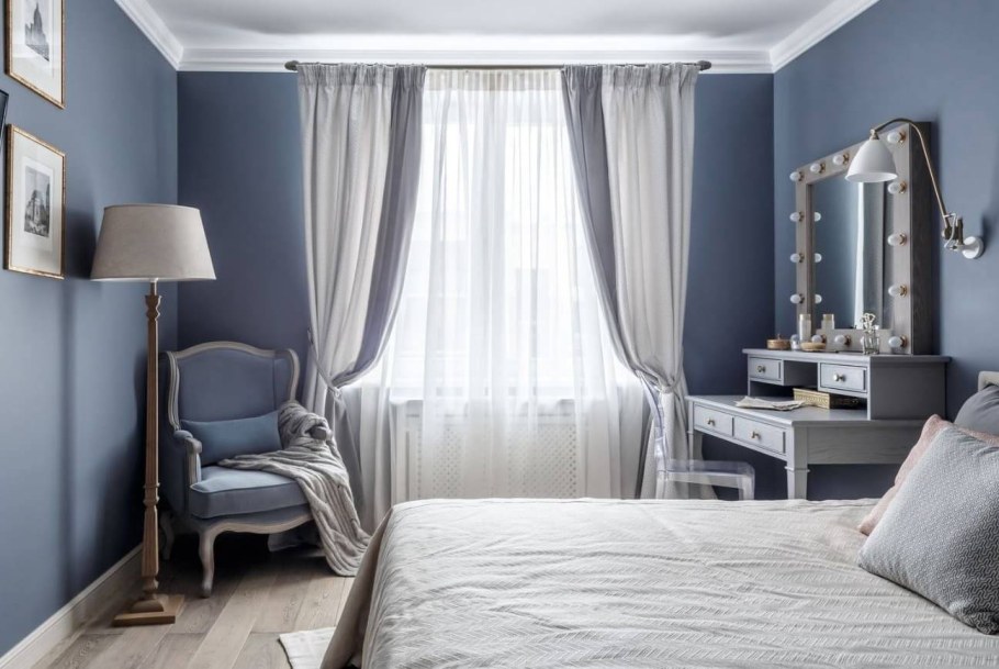 Спальня в голубых тонах