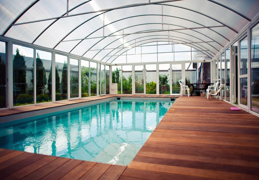 Крытые бассейны на даче