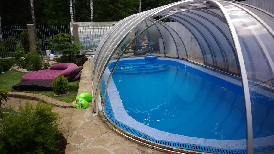 Бассейн на участке