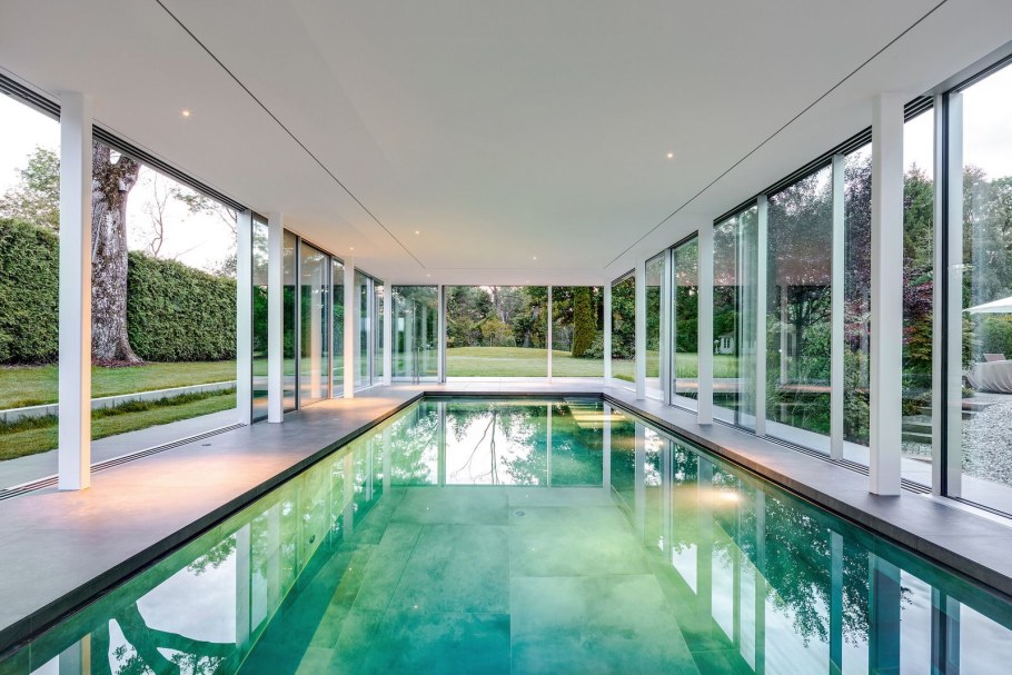 Застекленный бассейн