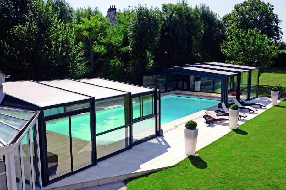 Крытый бассейн на участке