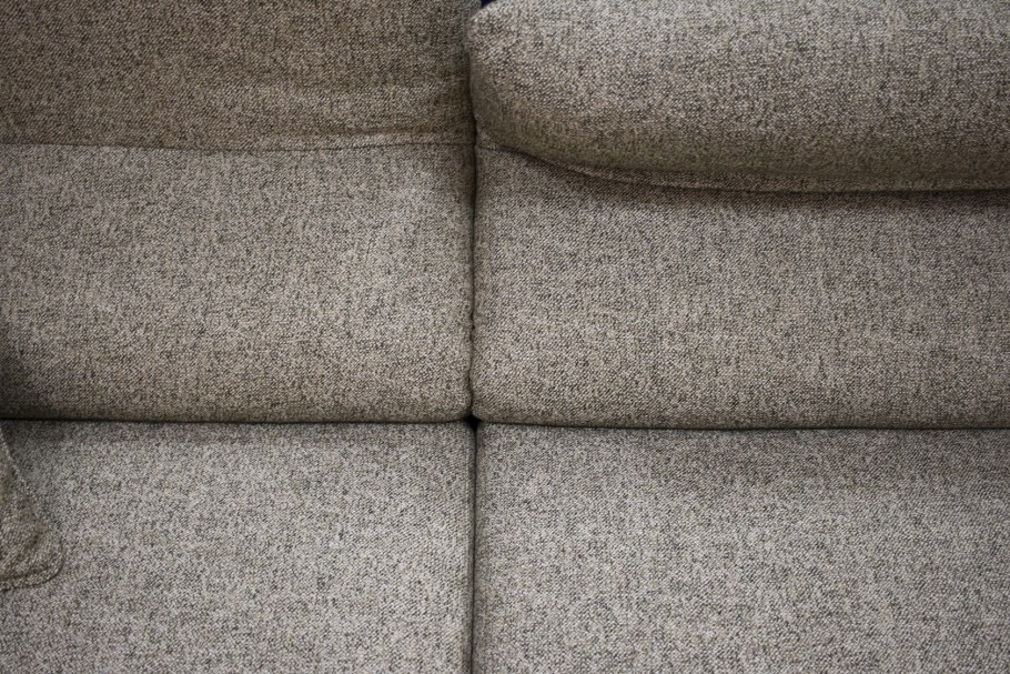 Диван с электрореклайнером трехместный