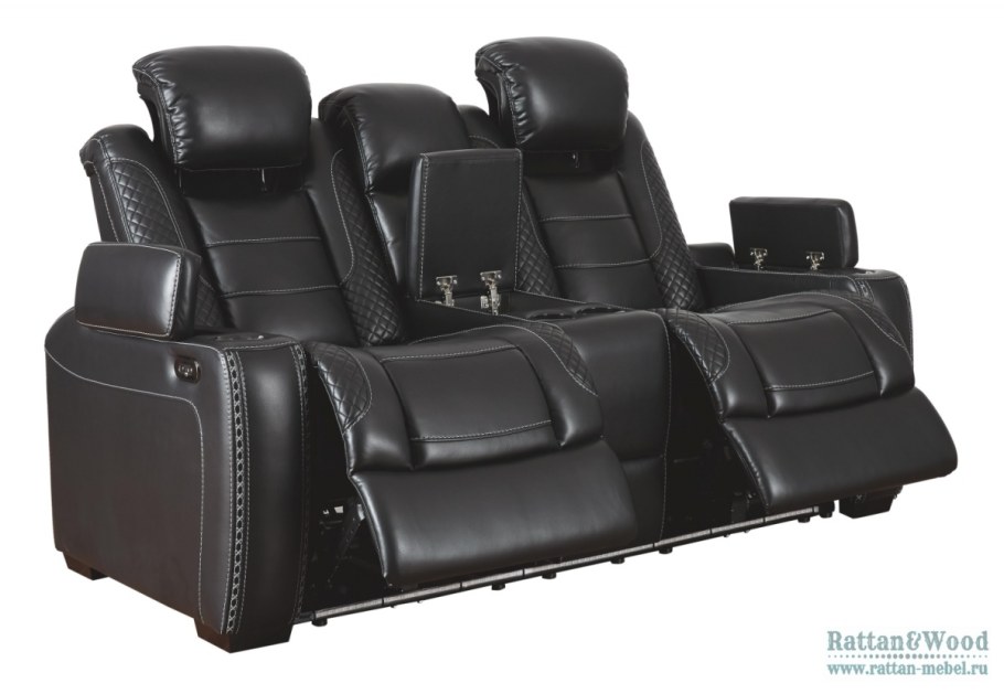 Угловой диван с регулируемыми подголовниками